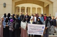 زيارة نزلاء ومنسوبي مؤسسة اليمن لرعاية مرضى السرطان والاعمال الخيرية لمعرض الفنانين اليمنيين التشكيلي بالقاهرة