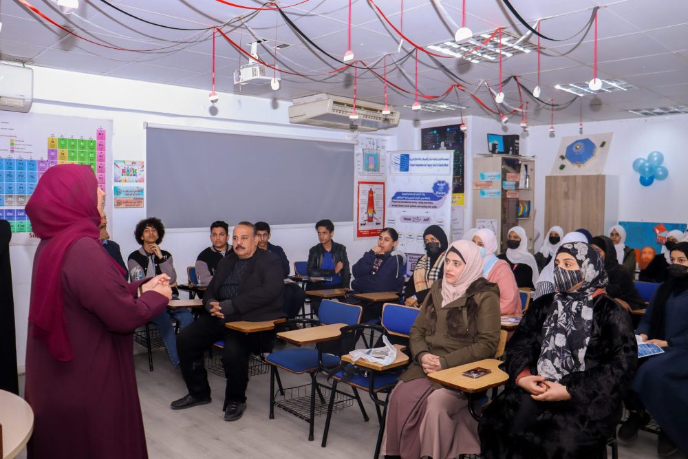 حملة توعية وتضامن مع مرضى السرطان لطلاب وطالبات مدرسة اليمن الحديثة بالقاهرة