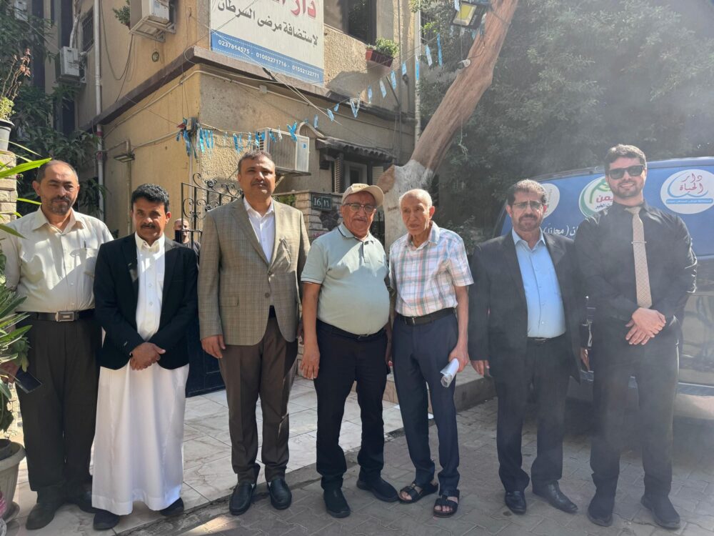 The Foundation’s Chairman Receives the Ambassador of the Republic of Yemen to the Sultanate of Oman, Dr. Khaled bin Shotaif