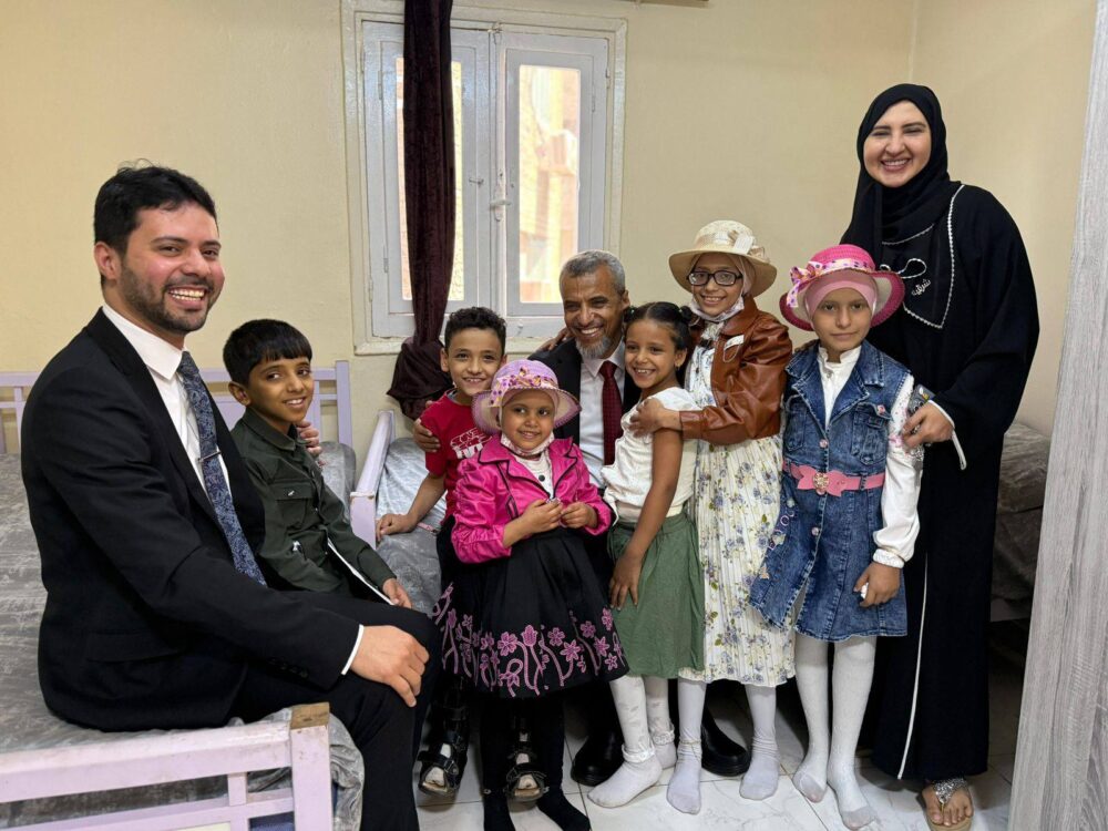 Yemen Foundation for Cancer Care Welcomes Executive Director of Al-Awn Foundation for Development to Discuss Humanitarian Efforts.