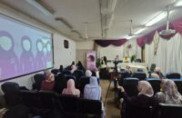 مؤسسة اليمن لرعاية مرضى السرطان تنفذ ندوة توعوية بكلية الدراسات الإسلامية والعربية بنات الأزهر حول الكشف المبكر لسرطان الثدي