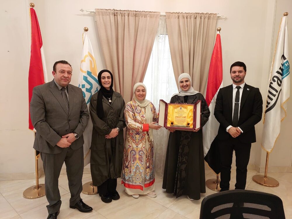 وفد من مؤسسة اليمن لرعاية مرضى السرطان يزور مؤسسة الزهراوان لبحث التعاون الإنساني